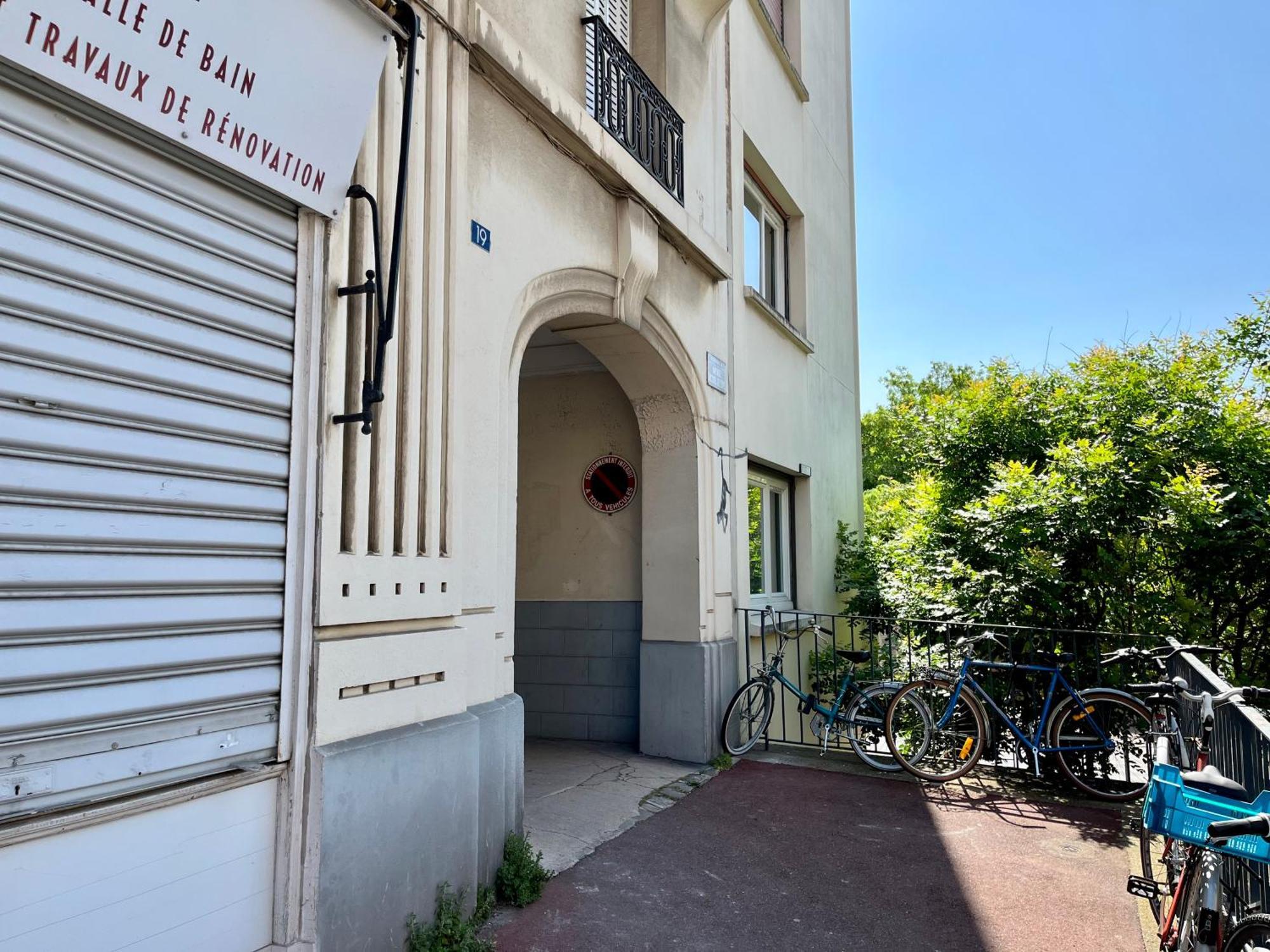 Un Air De Paris * Vanves